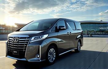 Comfortable private van for airport transfer in Malaysia